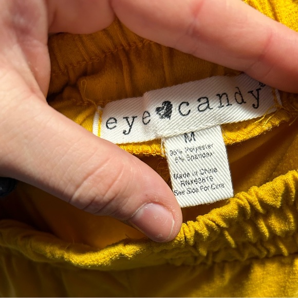 Yellow joggers - Picture 5 of 5